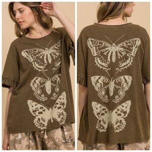 Butterfly Print Short Sleeve Ruffle Pocket Tee